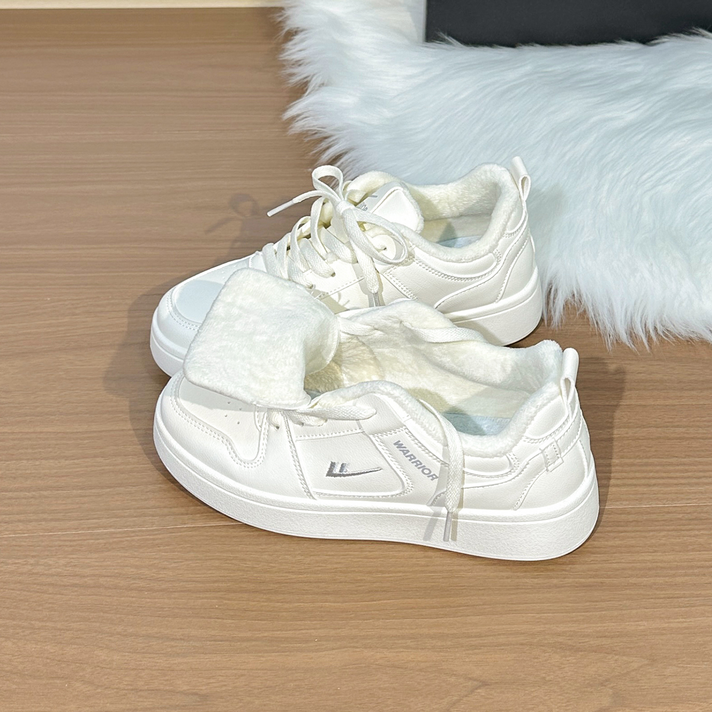 回力冬季加绒小白鞋女2025