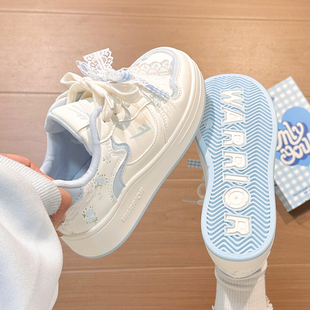 回力原创蝴蝶结小白鞋女春季新款小众设计感休闲鞋厚底学生板鞋女