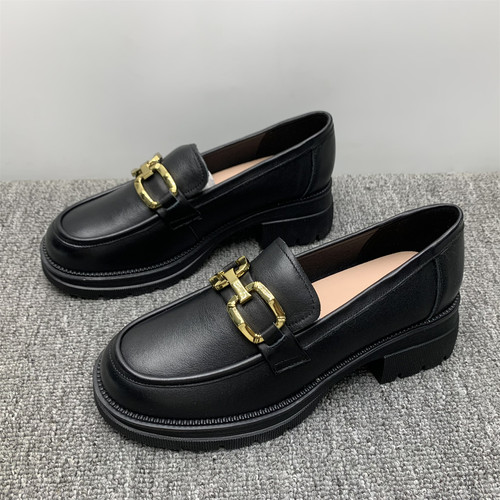 处理38-41码头层牛皮英伦风乐福鞋女25新款黑色一脚瞪粗跟小皮鞋