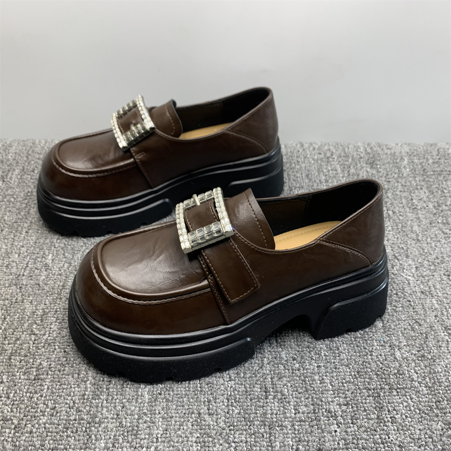 撤柜断码处理厚底增高真皮乐福鞋女2025秋冬新款英伦风复古小皮鞋