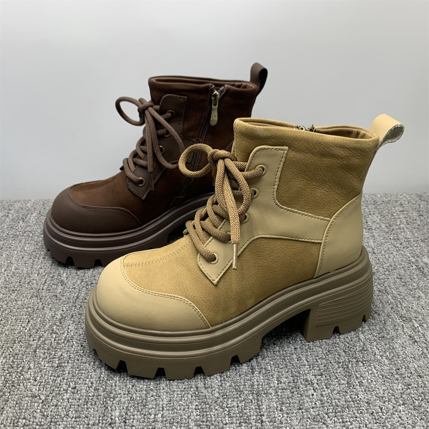 品牌撤柜断码头层牛皮马丁靴女2025秋冬新款复古秋冬真皮女单靴子