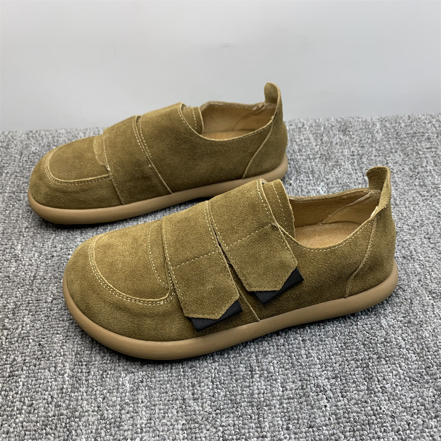 品牌撤柜处理真皮加绒博肯鞋女2025冬季新款软底魔术贴舒适豆豆鞋