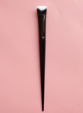 KVD40#双面3D遮瑕刷小面积粉底刷遮盖黑眼圈纤维毛