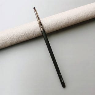 毕加索742小斜角细腻勾勒眼影刷人造纤维材质刷毛柔软舒适