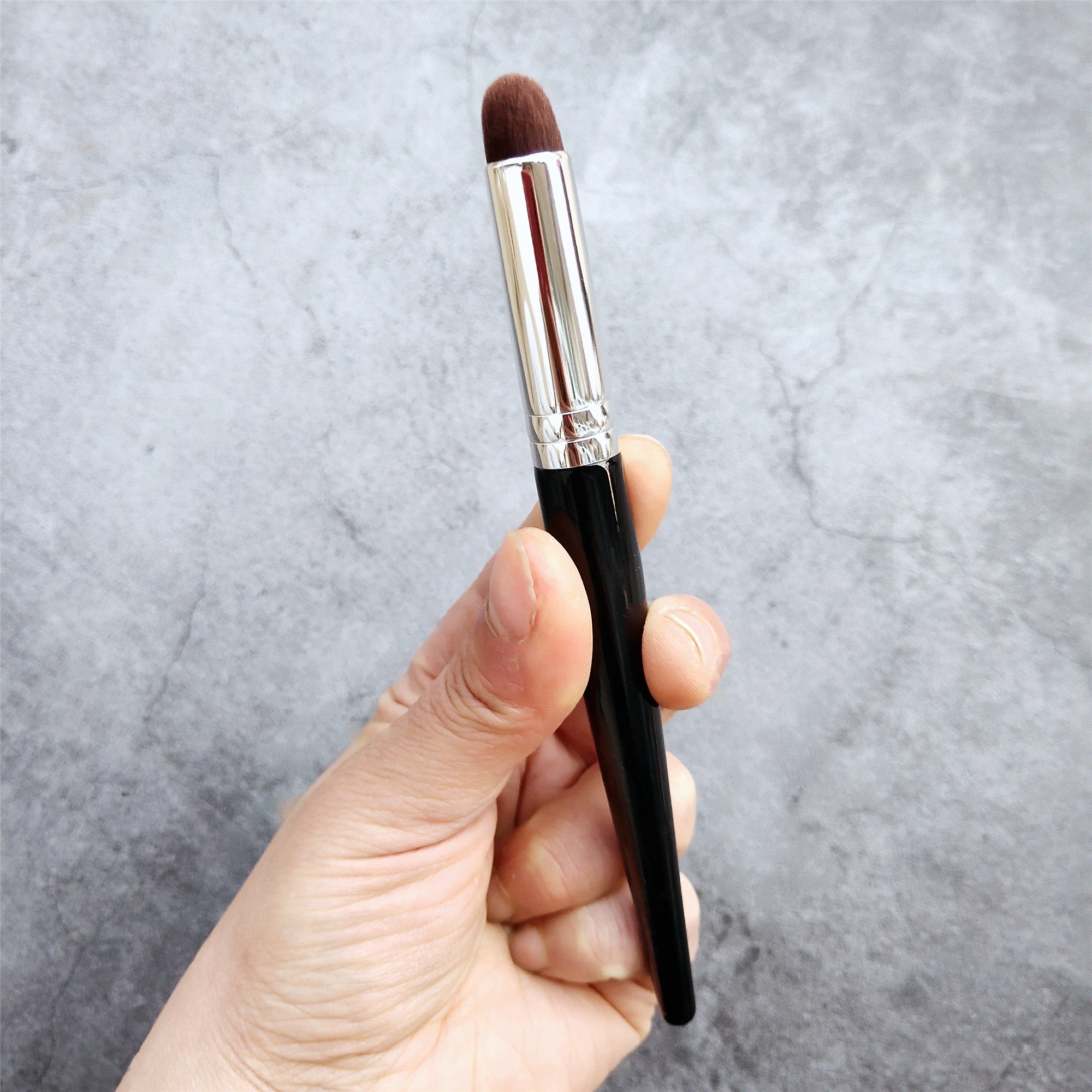 子弹头遮瑕刷超精准圆头遮瑕刷痘印黑眼圈不吃粉新手化妆刷,彩妆/香水/美妆工具,化妆刷,淘宝优惠券,粉丝福利购,淘宝优惠卷