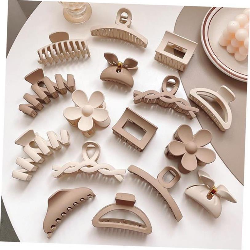 New Solid Color Hair Claw Clip Crab Simple Beige Hair Clips1