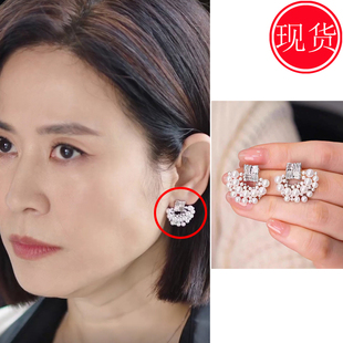 巨塔之后宣萱董一妍陈桢怡王启心同款耳环高级港风2025新款