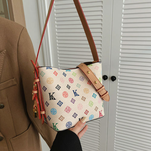 lv5&vv20水桶包女高级感小众轻奢上班通勤手拎菜篮子包单肩斜挎包