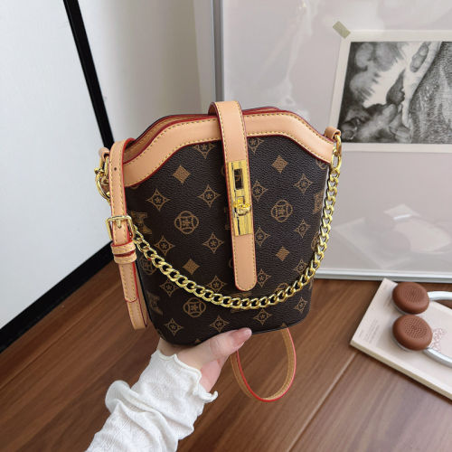 lv5&vv20高级感手机包包女时尚女士链条水桶包老花复古单肩斜挎包