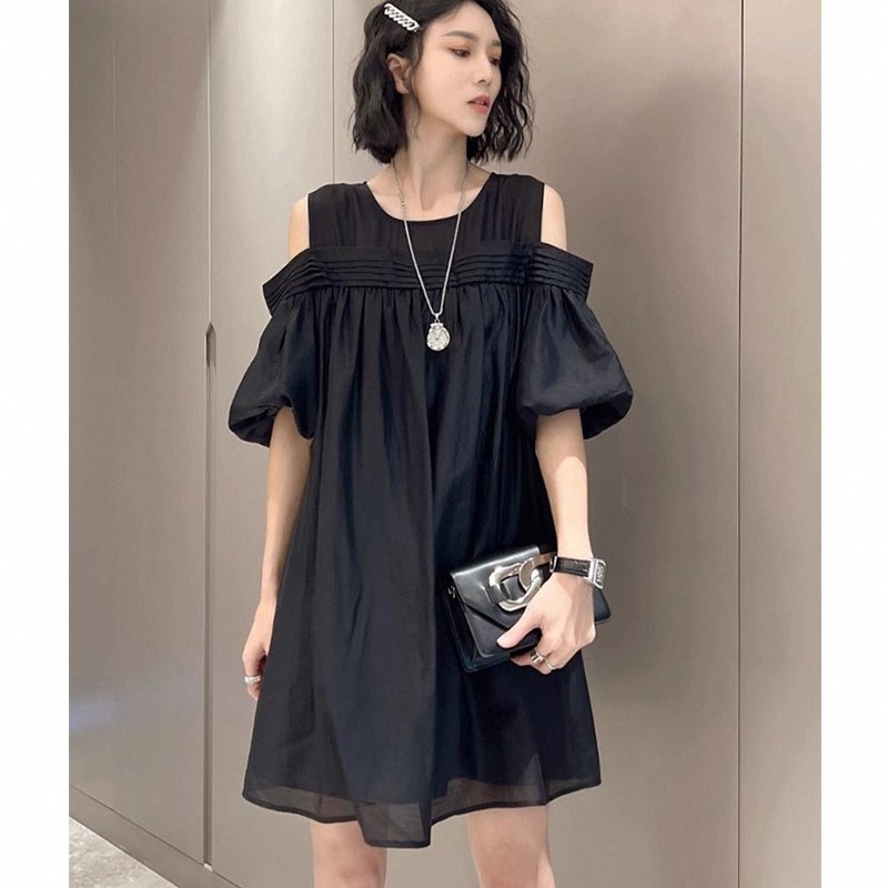 黑色露肩洋装女夏2026欧货爆款小众设计感复古别致独特漏背裙子