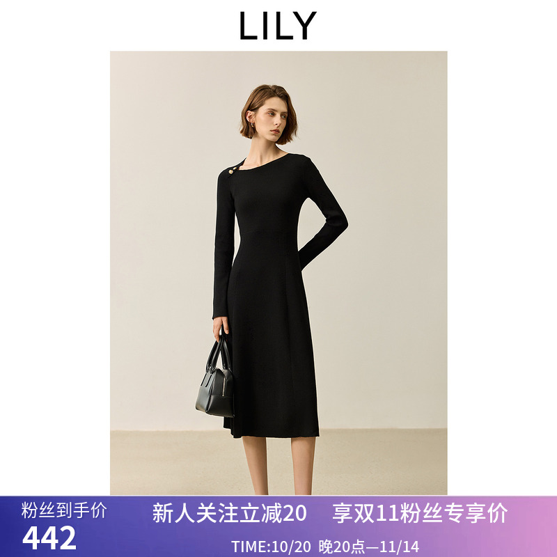 LILY2025冬新款含羊毛设计感异形领口收腰显瘦A字连衣裙女小黑裙