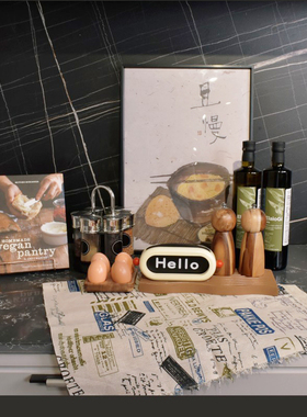 样板间房烘焙主题厨房吧台软装搭配组橄榄油调味摆件组厨具摆件