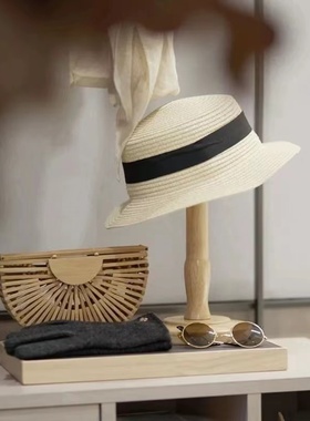 现代新中式衣帽间时尚女士梳妆台帽子包包摆件展厅售楼处饰品