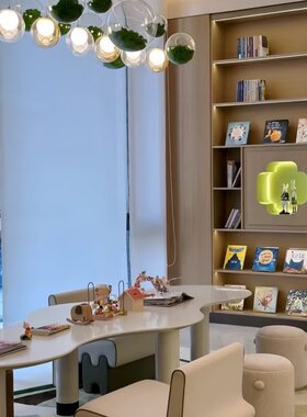 简约现代家居样板间空层架儿童房活动区玩具木质摆件儿童书装饰品