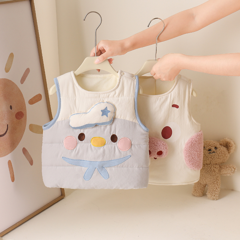 宝宝马甲加厚卡通外出单上衣婴儿无袖小马卦秋冬款保暖坎肩冬装