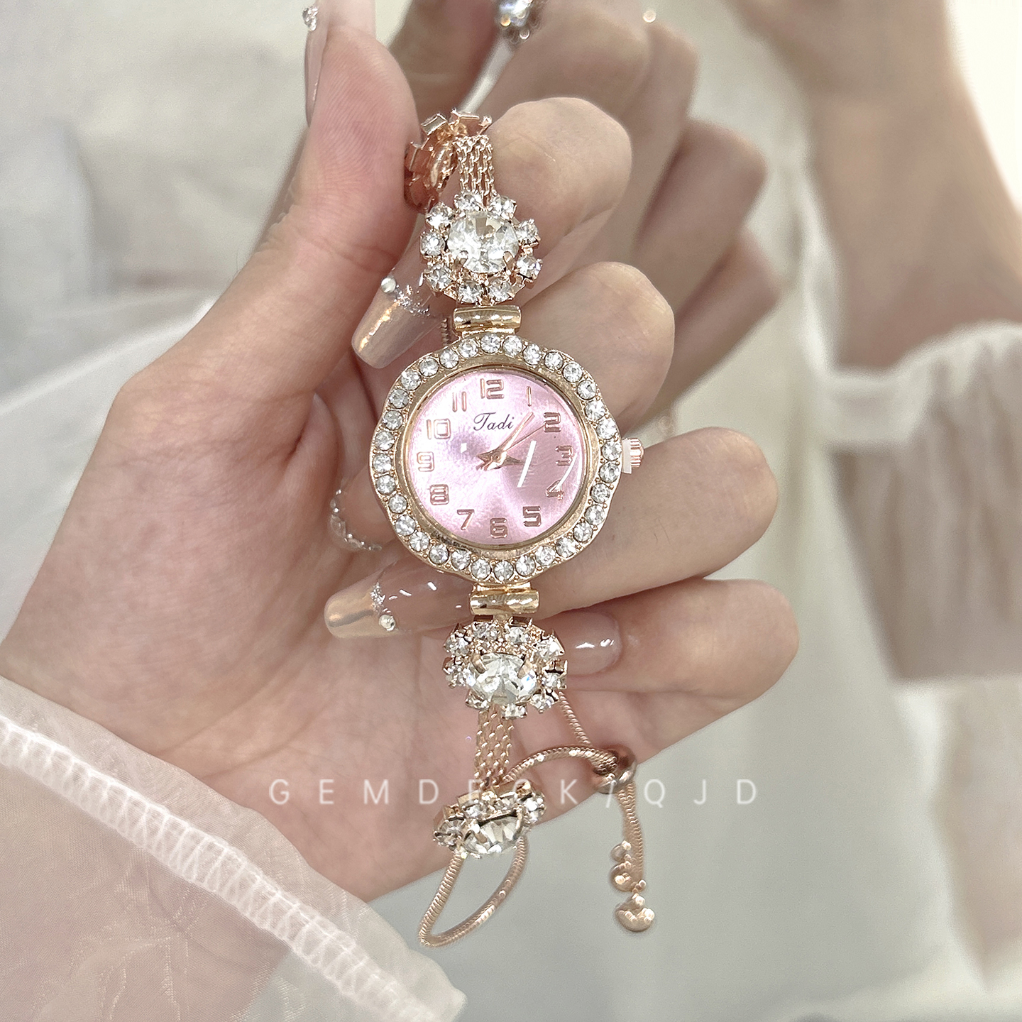 小众轻奢满天星镶钻手表