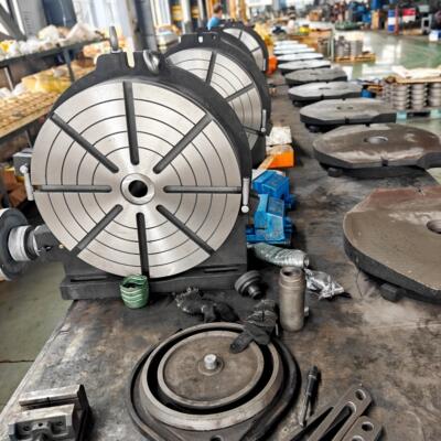 立卧两用分度头铣床回转工作台