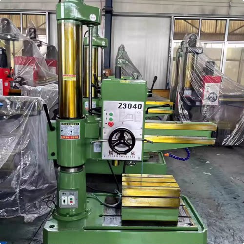 中捷款Z3050自动进刀液压摇臂钻