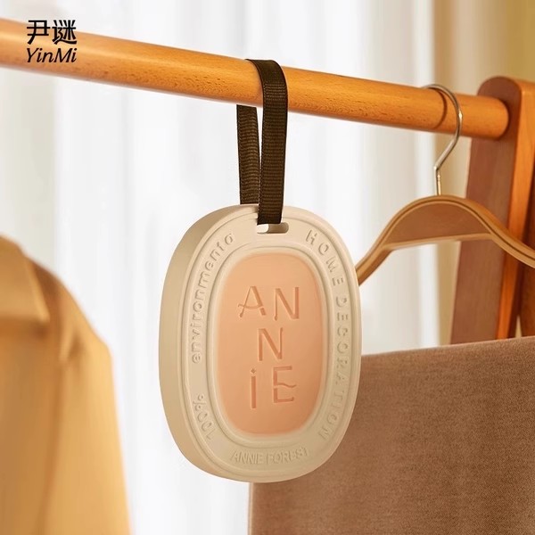尹谜衣柜专用香薰蜡片衣橱家用室内持久留香味神器除味衣服香氛片