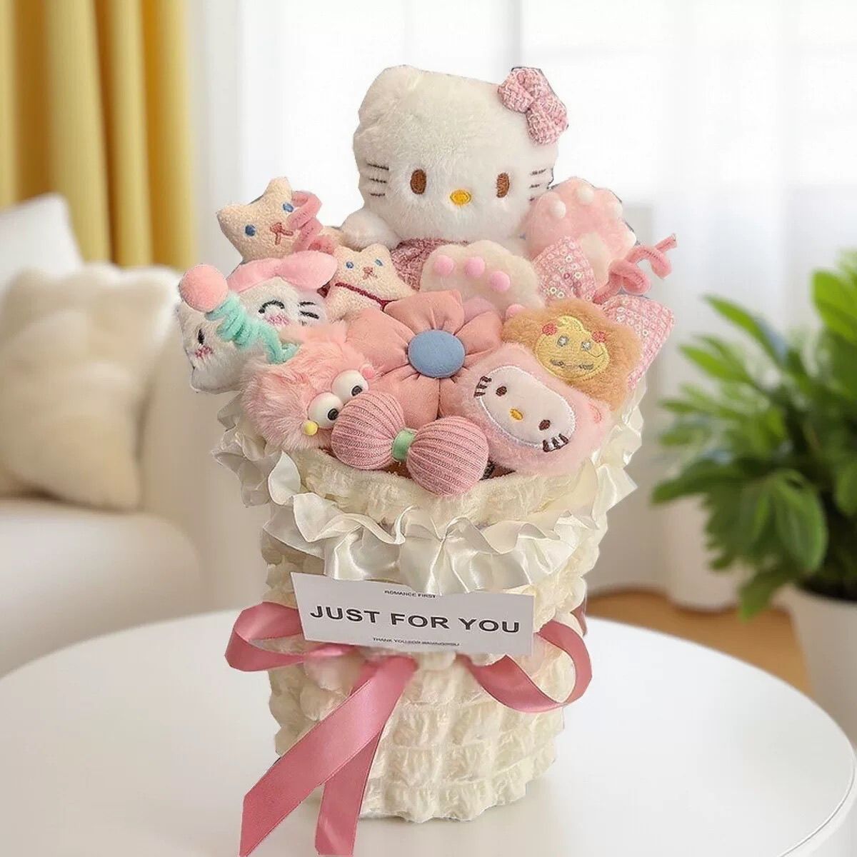 HelloKitty卡通花束七夕礼物
