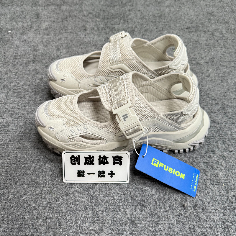 斐乐潮牌女鞋夏季厚底沙滩凉鞋