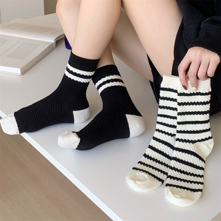 春秋季时尚新款运动风学生休闲长筒袜女日系ins黑白条纹堆堆袜子