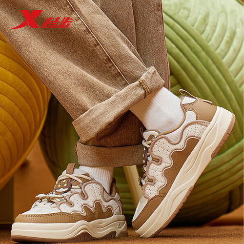 冬季女款保暖耐磨厚底增高休闲鞋