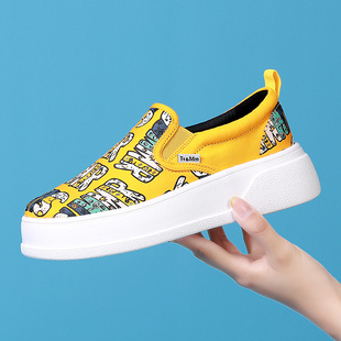 汤姆斯潮牌女鞋 潮帆布鞋 布鞋 厚度夏季 一脚蹬舒服休闲乐福鞋 Tt&Mm