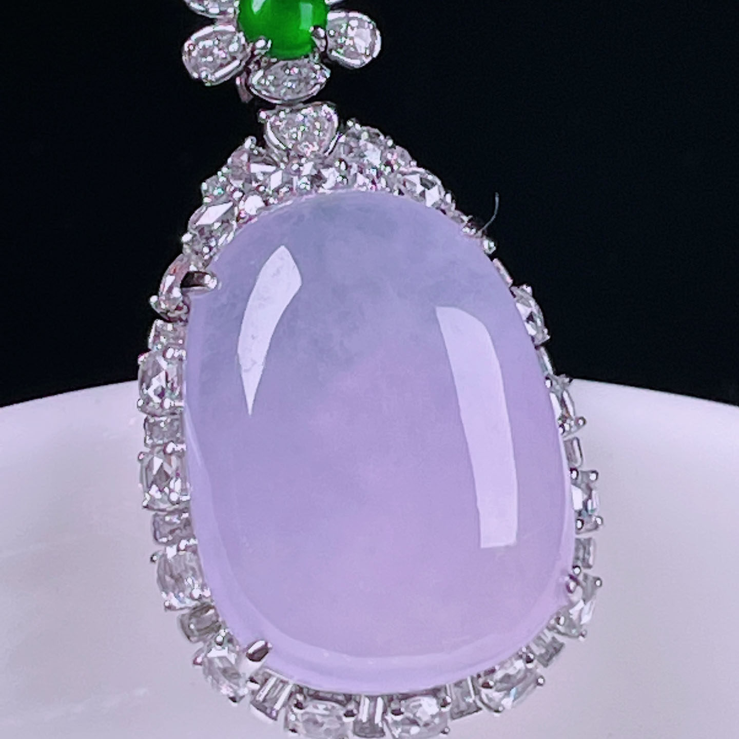 翠秦之皇冰紫罗兰福瓜吊坠 18k金镶嵌天然翡翠A货种色兼备气质