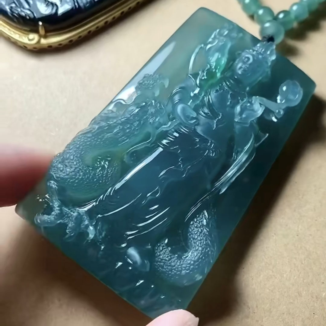 翠秦之皇臻品高冰晴蓝飘绿御龙观音吊坠 玉石老坑种天然翡翠A货