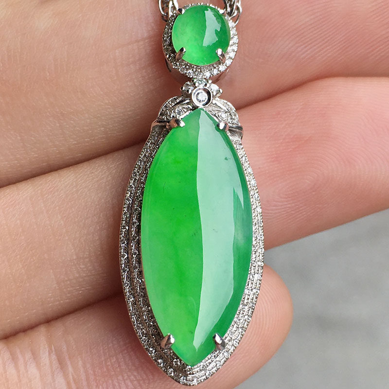 翠秦之皇冰种阳绿马眼吊坠 18k金镶嵌天然缅甸翡翠细腻水润冰透