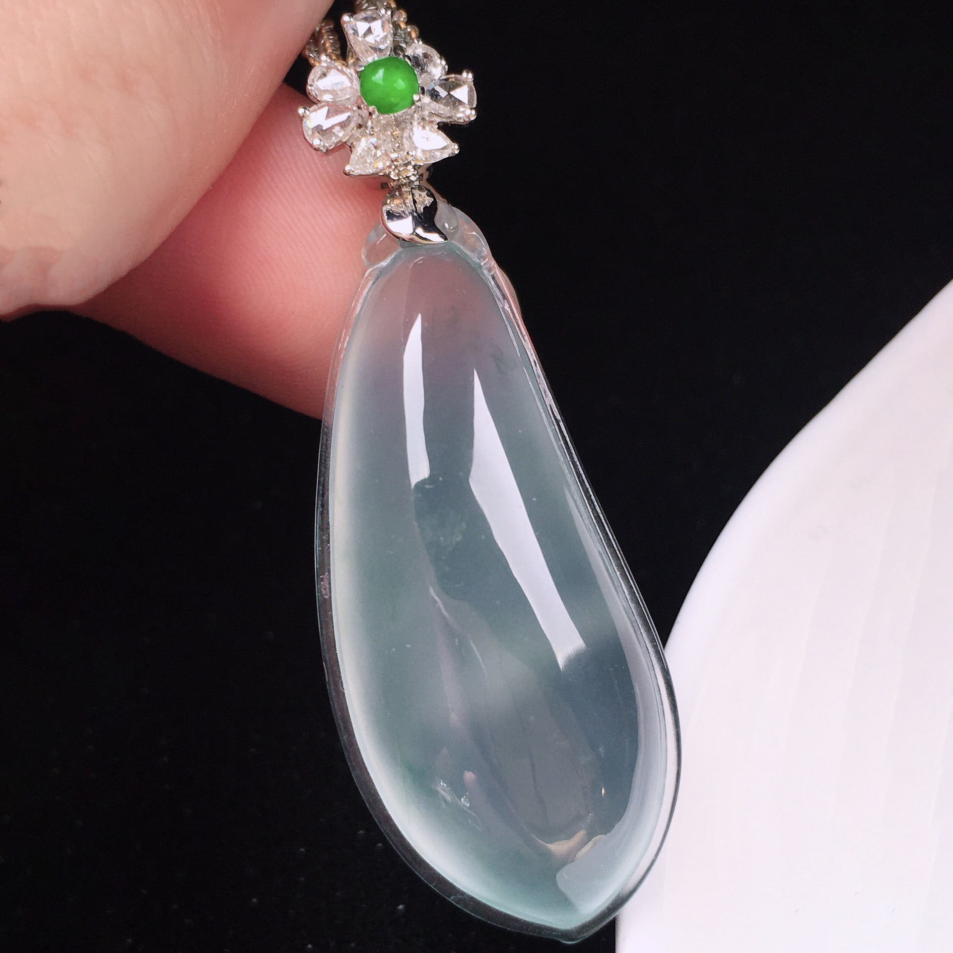 翠秦之皇高冰福瓜吊坠 18k金镶嵌天然缅甸A货翡翠饱满大气起光