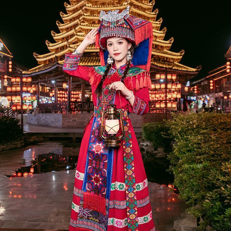 日本新款瑶族民族服装女成人少数民族表演舞蹈广西传统服饰演出服