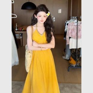 绝美沙滩裙女海边度假超仙 夏日多巴胺黄色挂脖连衣裙子2025年新款