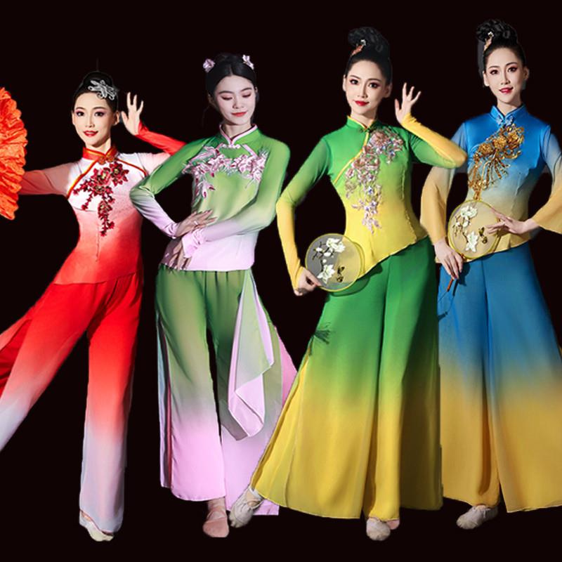 韩式2025新款广场手绢装蓝黄大红过渡表演秧歌服扇子舞女服装色