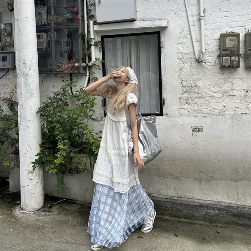 包扣适合海边拍照的连衣裙女夏花边宽松裙叠穿超仙三亚沙滩裙度假