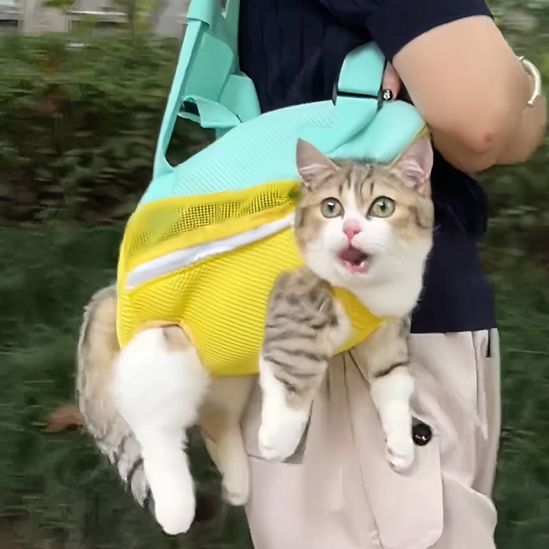 猫包外出便携透气猫咪胸前包狗狗携带背猫兜遛猫袋宠物双肩猫背包
