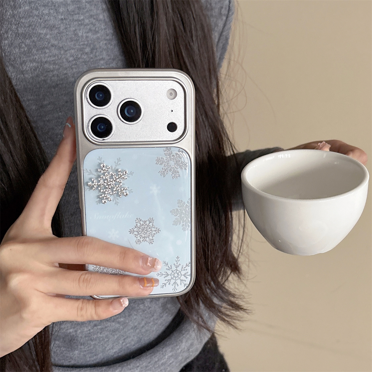 宏界 冬日蓝色氛围感立体闪钻雪花适用苹果17ProMax手机壳iphone15新款16pro电镀13女款14pro防摔17pro保护套