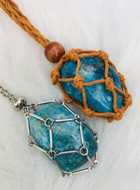 亚马逊外贸现货天然水晶原石可调节手工编织网兜项链吊坠