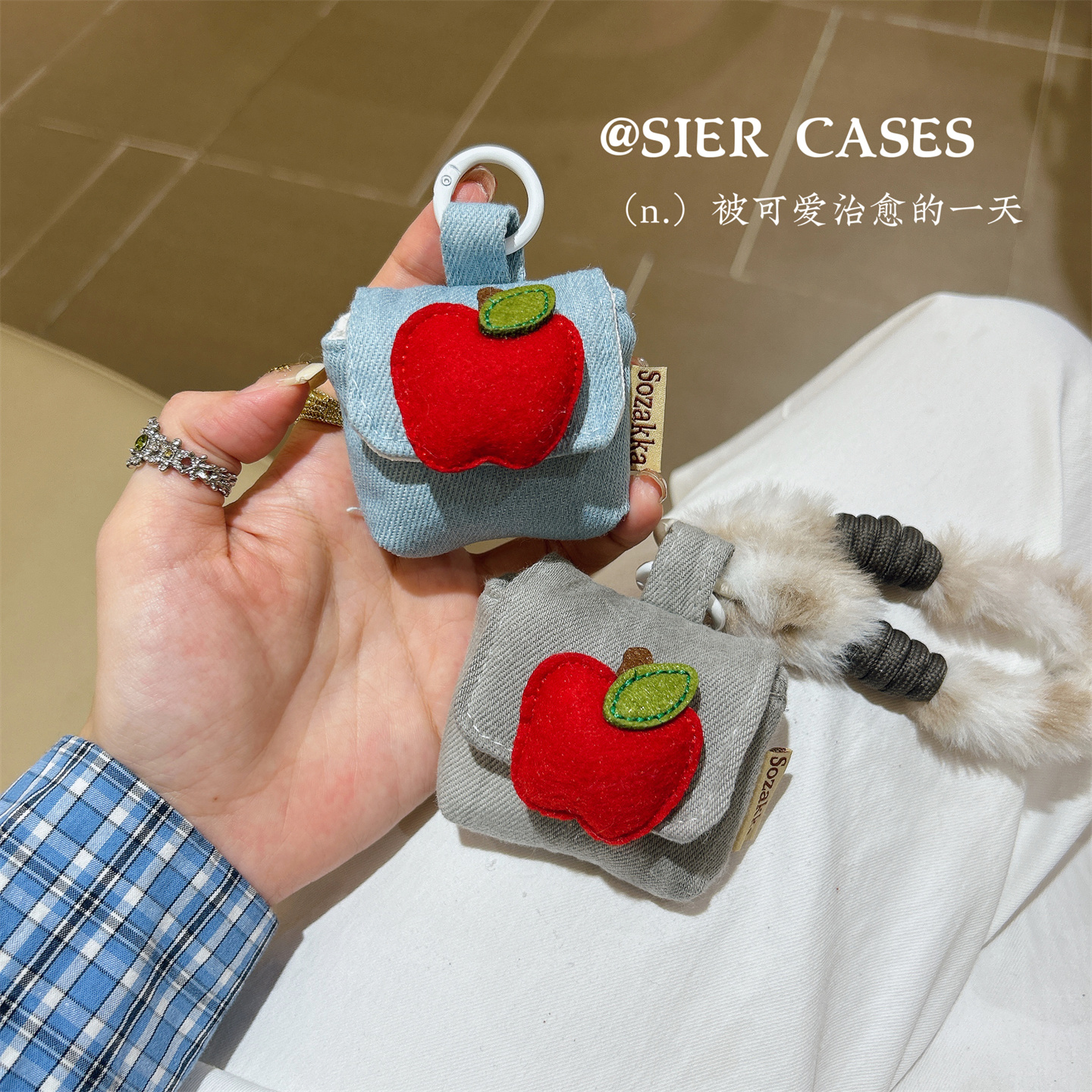 立体红苹果牛仔耳机收纳包
