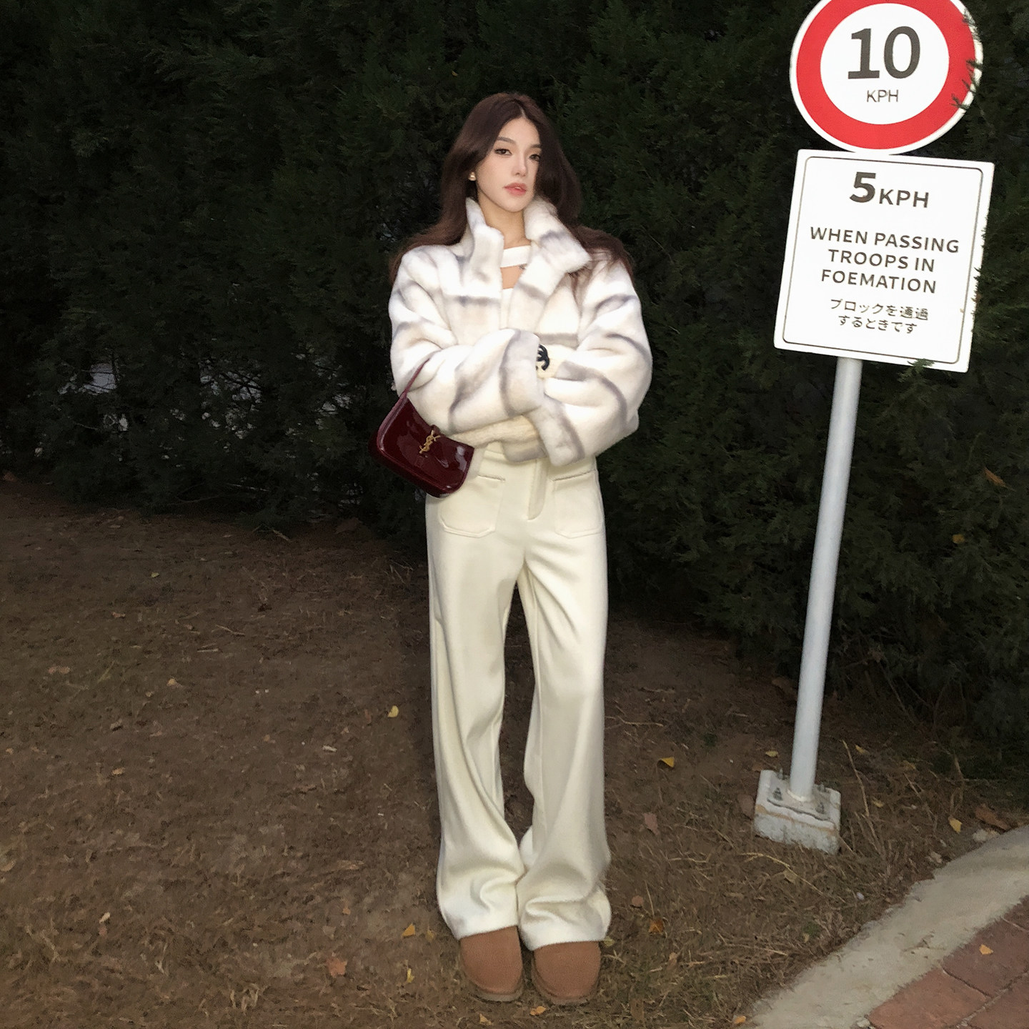 PickRui 睿哥 奶油小蛋糕 新款钻钻白色阔腿裤女冬直筒休闲裤长裤,女装/女士精品,休闲裤,淘宝优惠券,粉丝福利购,淘宝优惠卷