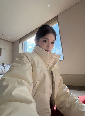 PickRui 睿哥 云朵泡芙 秋冬新款白色羽绒服女显瘦保暖外套皮质