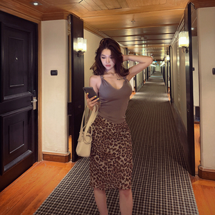 PickRui睿哥 神秘优雅 复古美式辣妹豹纹半身裙女新款包臀裙夏季