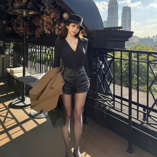 睿哥 秋冬长袖 du家自制款 显瘦连体上衣女新款 T恤 V领修身 PickRui