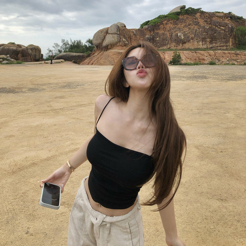 PickRui睿哥 夏季新款褶皱吊带背心女带胸垫美背无袖修身上衣基础