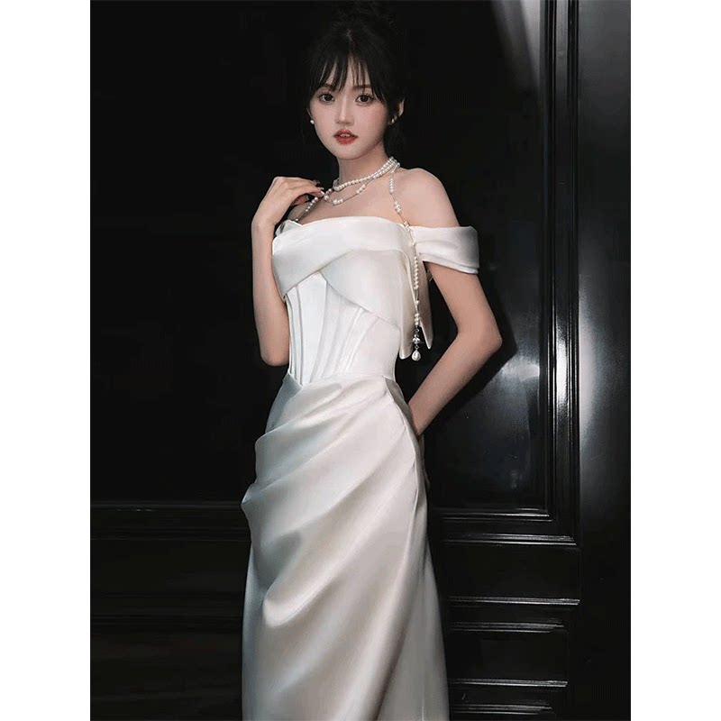 白色晚礼服裙女高级感高