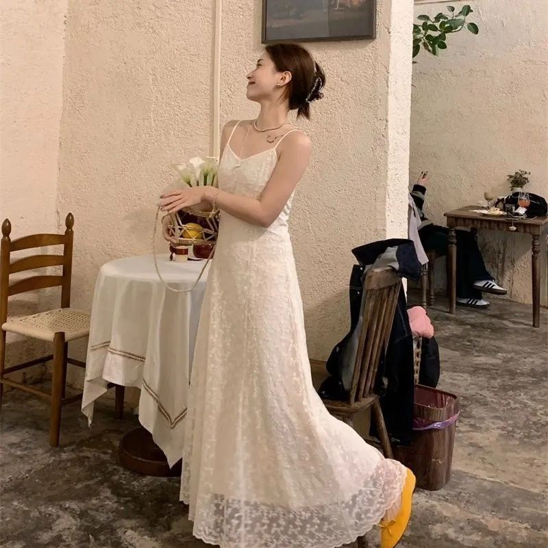 白色御姐辣妹蕾丝V领吊带