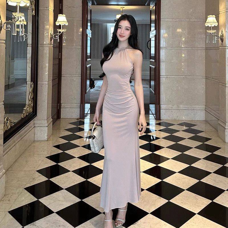 法式针织挂脖连衣裙女修