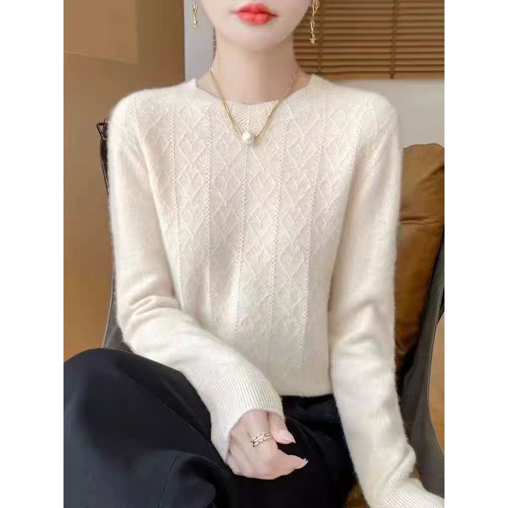 进口羊绒毛衣女25秋冬新款圆领打底衫加厚针织衫内搭宽松纯色上衣