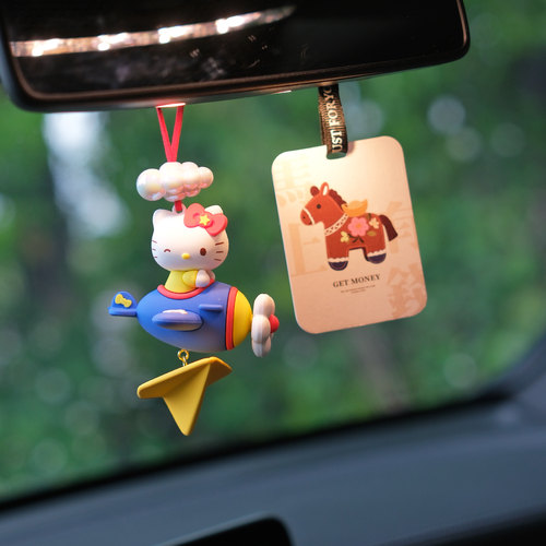 可爱HelloKitty汽车挂件